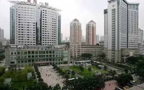 重慶醫(yī)科大學(xué)附屬第一醫(yī)院采購闊海自動組織脫水機(jī)
